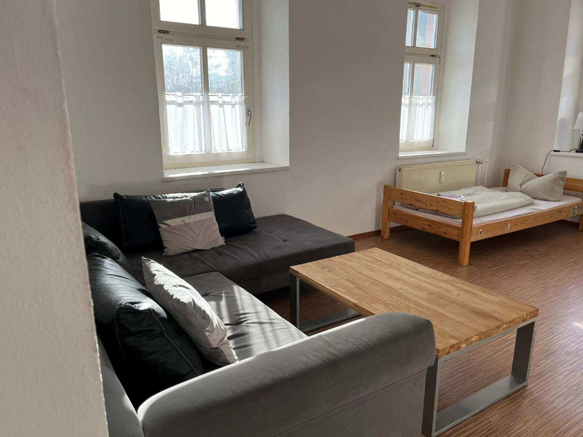 Gwuni'S Farm Apartment Geithain Екстериор снимка