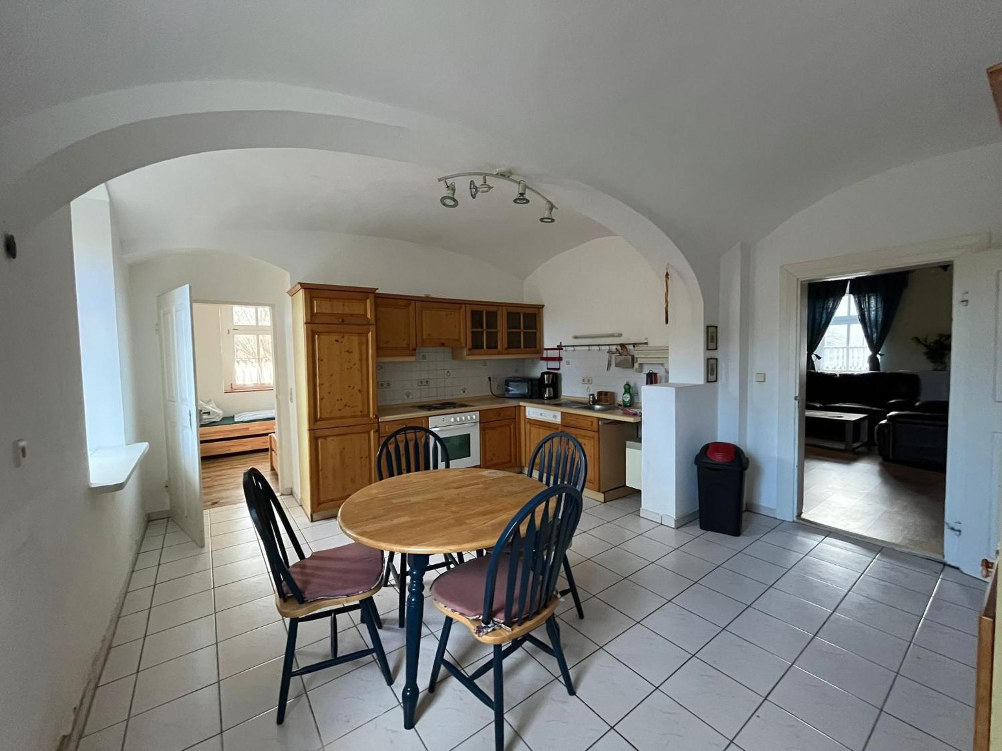 Gwuni'S Farm Apartment Geithain Екстериор снимка